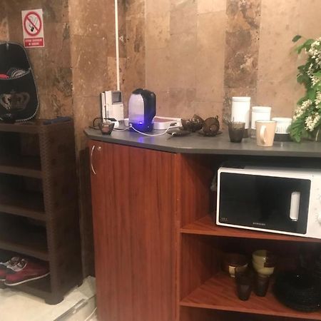 Desyatinnaya Hostel Киев Экстерьер фото